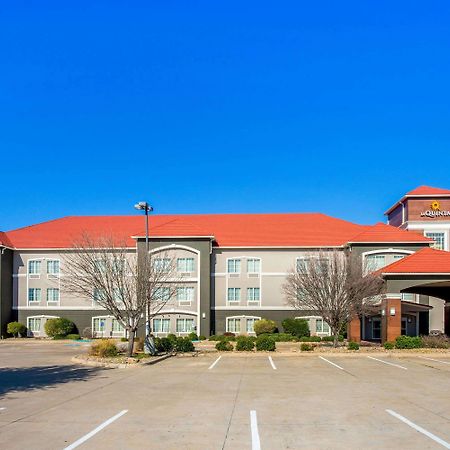 Отель La Quinta By Wyndham Eastland Экстерьер фото